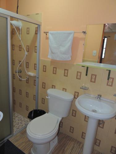 دش, Hostal la Majada la Vida es Bella in Los Naranjos