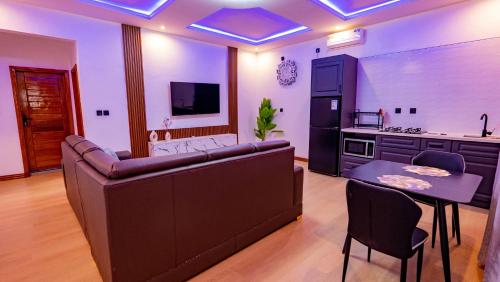 ห้องส่วนกลางสำหรับนั่งเล่น/ดูทีวี, K&K Luxurious Landing in ลิมบ์