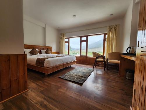 LHARI ZANSKAR hotel in Padum