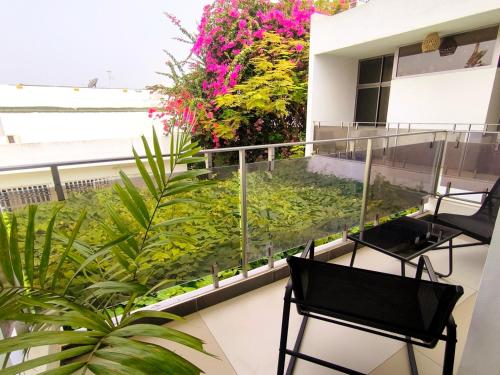 발코니/테라스, Résidence Villa Rosa (Residence Villa Rosa) in 코토노우