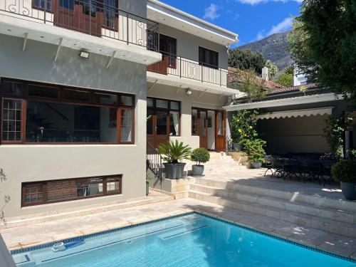 Buxton Villa, Oranjezicht Cape Town – khách sạn tại Gardens