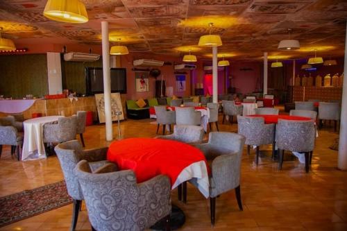 Le Grand Hotel Tazi – Marrakech, KY