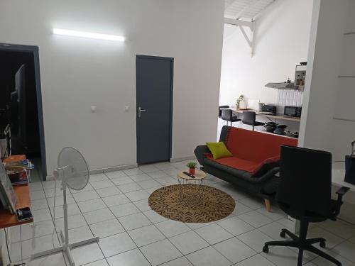 TRANSIT AFFAIRES - LOISIRS in Baimbridge