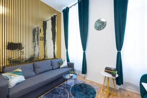 Deluxe City Center Apartment! Free Garage Parking included! Close to Metro U2 & Vienna Congress Center! in Wien, Österreich