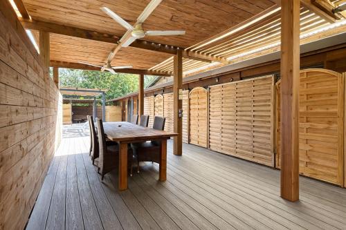 POOL AC King Bed Cozy Rooms - Villa Vaiaire in Moorea-sziget