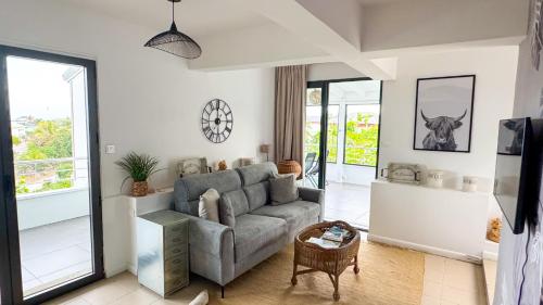 VILLA MAGIC - Ocean Views with Pool, Starlink WiFi, Cistern & Generator, Oyster Pond (Foto 9)