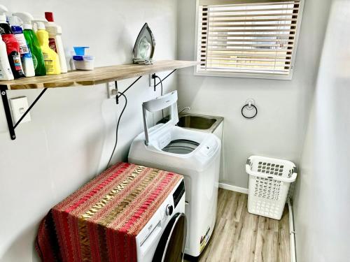 Joy on Jollie - Your home away from home in Hokitika