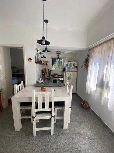 Kitchen, Rosa China PH in Barrio Parque Luro