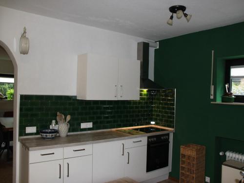virtuve, Holiday home in Altstrimmig near nature park in Mittelstrimmig