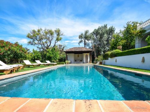 Colonial Style Retreat in Marbella