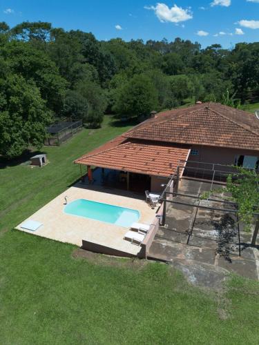Sítio em Torrinha próximo a Brotas com piscina aquecida (Sitio em Torrinha proximo a Brotas com piscina aquecida) in Torrinha