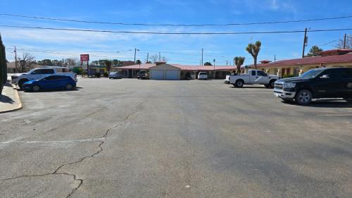 Desert Hills Motel – Hobbs, NM