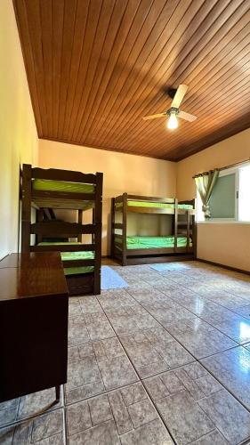 Sítio em Torrinha próximo a Brotas com piscina aquecida (Sitio em Torrinha proximo a Brotas com piscina aquecida) in Torrinha