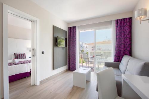 Mar Hotels Playa de Muro Suites - image 12
