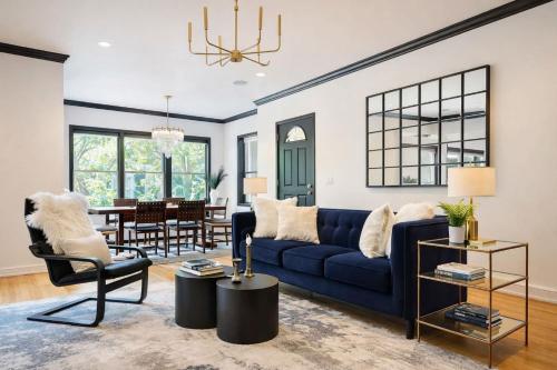 Cozy Wicker Park Home with Movie Room – khách sạn tại Wicker Park