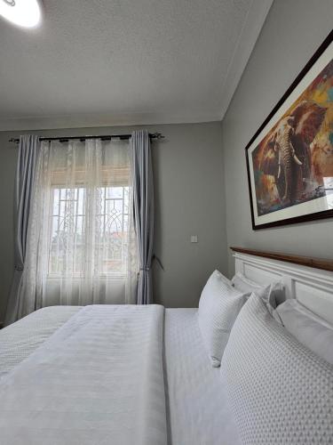 Twin Hillz furnished Residence