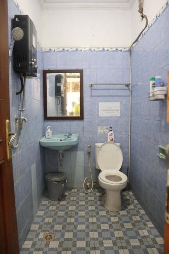 Well-appointed bathrooms