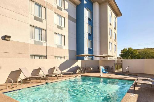 SpringHill Suites Phoenix Glendale/Peoria - image 16