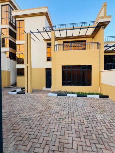 Turho palace villas in Meru