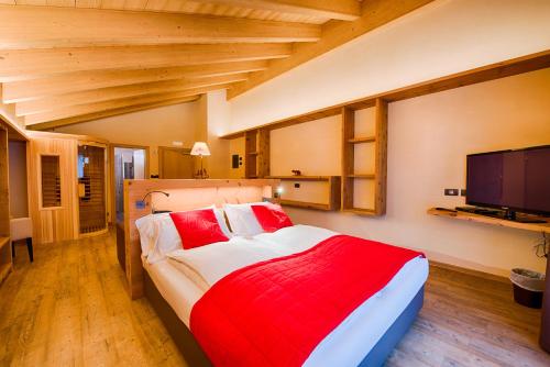 Junior Suite with Sauna image 4