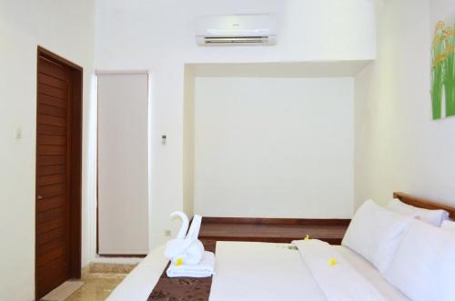 Two-Bedroom Villa with Private Pool image 10
