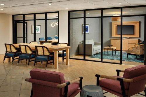 Sheraton Tampa Brandon Hotel - image 44