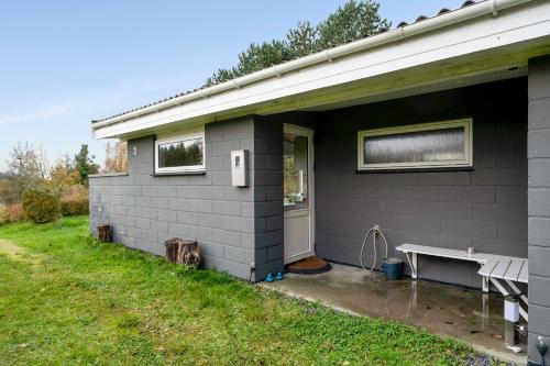 Exterior view, Charming Older, Partially Renovated House In Scenic Nature At Lyngsbæk in Krakaer