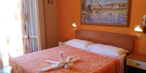 Double or Twin Room with Sea View