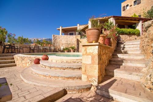 Facilities, Samonas Traditional Villas Green villa Faskomilia - 75m² maisonette in Keramies