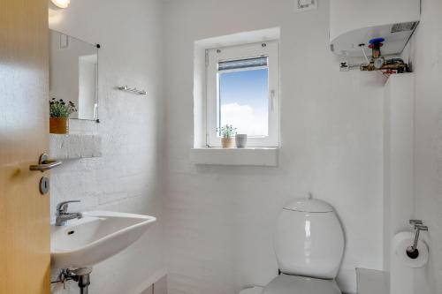Lovely Hot-Tub House In Klitmøller 100 Meters From The North Sea - image 2