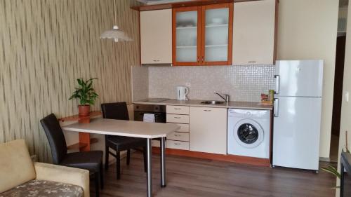 Apartments Carrera - image 4