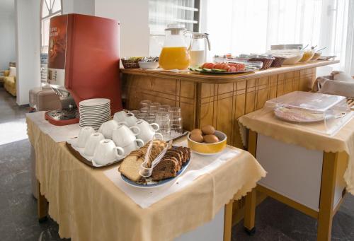 Kamari Blue Boutique Hotel - image 14