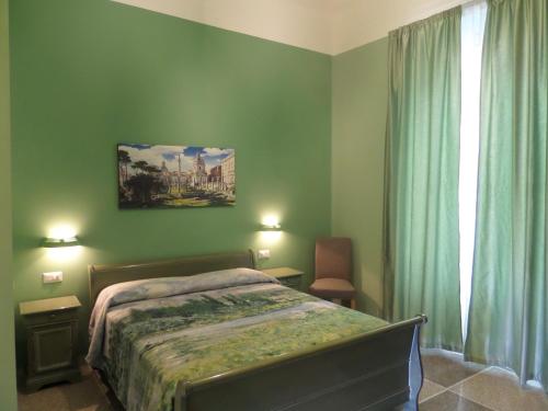 325 Rooms ai Fori - image 3