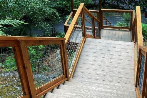Mountain Joy cabin - image 2