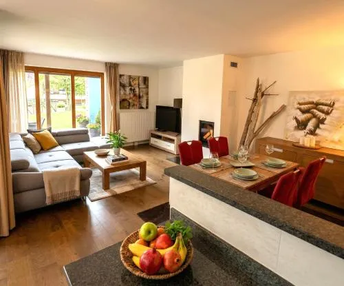 Walensee Apartment, Lake & Alpine Dream in Unterterzen, Schweiz