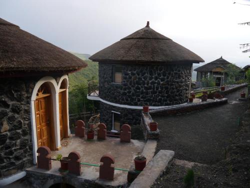 Tukul Suite image 10