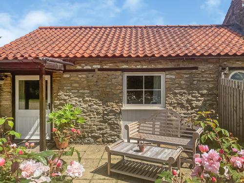 Wheatsheaf Cottage - 80021 – khách sạn tại Sawdon