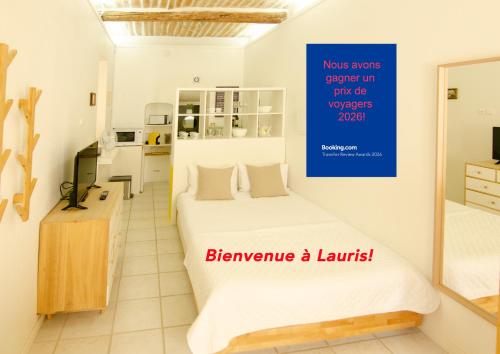 Clementine - Joli studio privé avec clim calme à 70 m du centre village de Lauris - Apartment