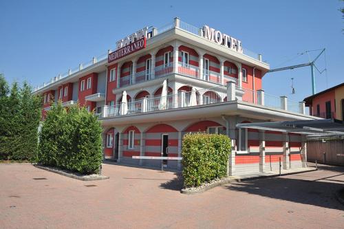 Hotel Mediterraneo - 출입구