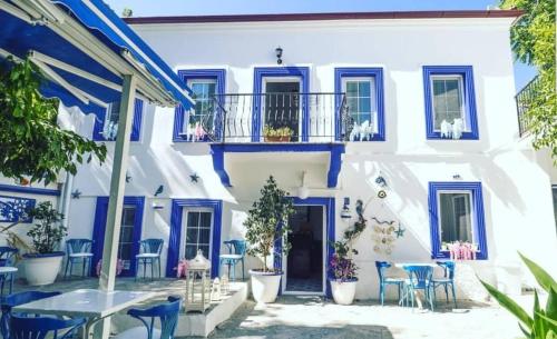 Zümrüt pansiyon