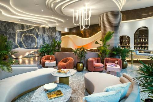 UNFRAMED Miami Beach, Autograph Collection