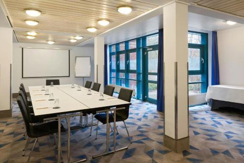 GHOTEL hotel & living Hannover - image 17