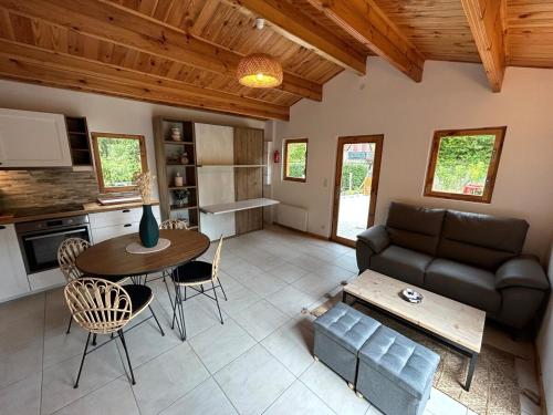Le Chalet in Châtel-Censoir