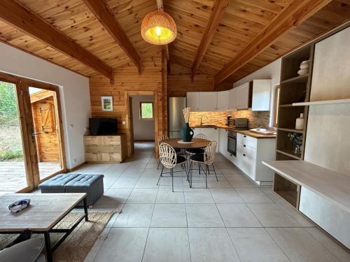 Le Chalet in Châtel-Censoir