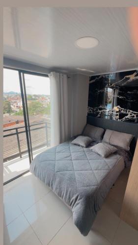 Apartasuite moderno con balcon excelente ubicacion in Boston
