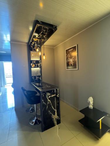 Apartasuite moderno con balcon excelente ubicacion in Boston