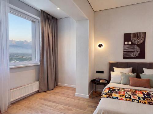 Premium Business Apartment with Mountain View