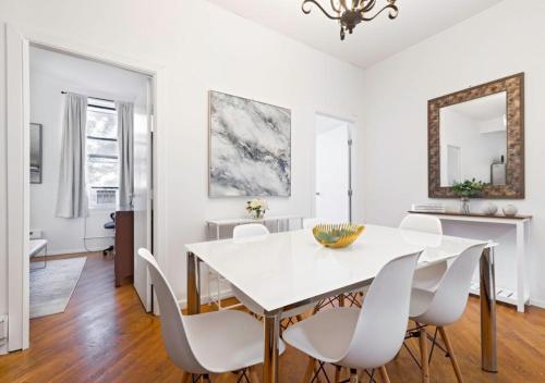 Prime Location Upper Manhattan Furnished Apartment June To Aug 90 Days Stay Required - image 2