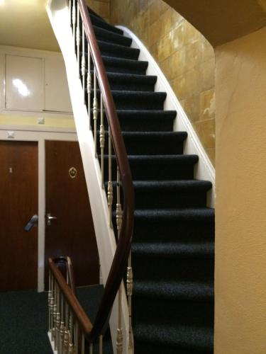 Hotel Hoksbergen – Amsterdam, NY