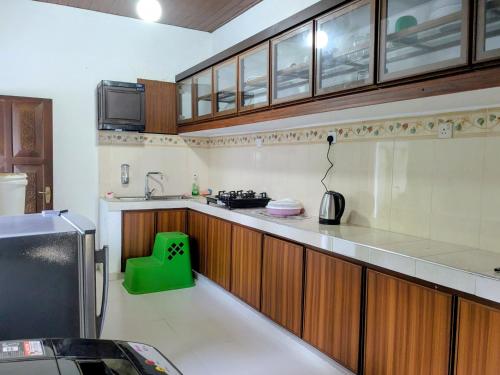 Kitchen, Prince Cottage - Entire Private Cottage in Piliyandala Area